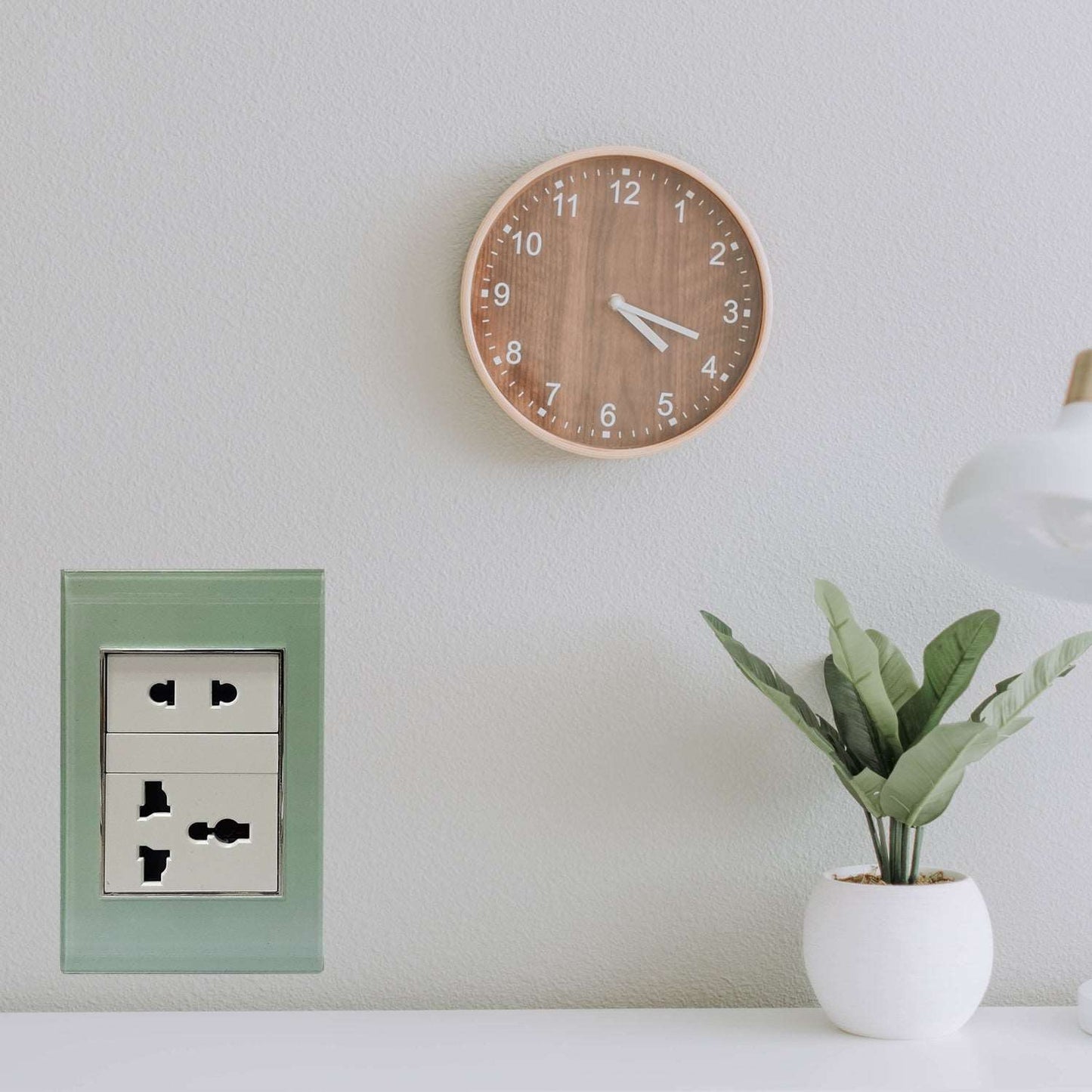 *Akari Aircon Outlet/ Multipurpose Outlet With 1 Gang Universal - Glass (AWG-203)