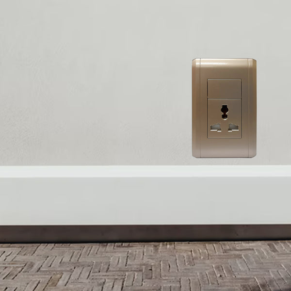 Akari Aircon Outlet / Multi Socket 250V / 20A, V Series, Gold (AWD1711V(G)